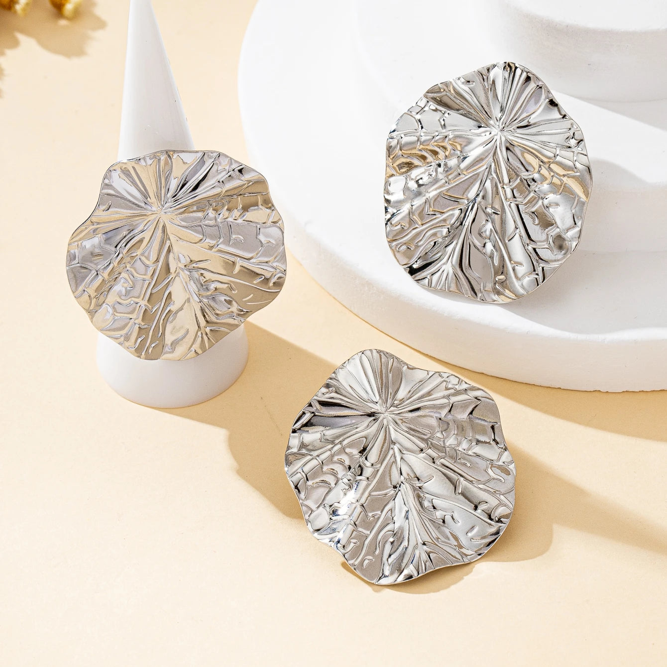 Irregular Round Hammered Pattern Earrings and Ring Set