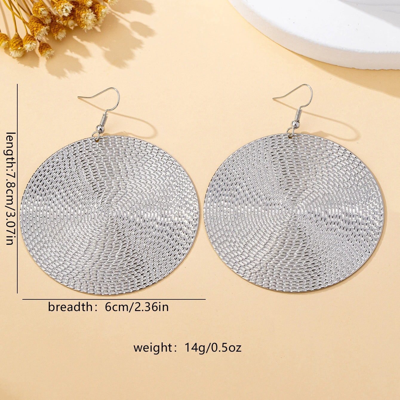 Women's Pendant Earrings, Metal Geometric Exaggerated Round Earrings, Suitable for Daily Wear and Vacation Wear