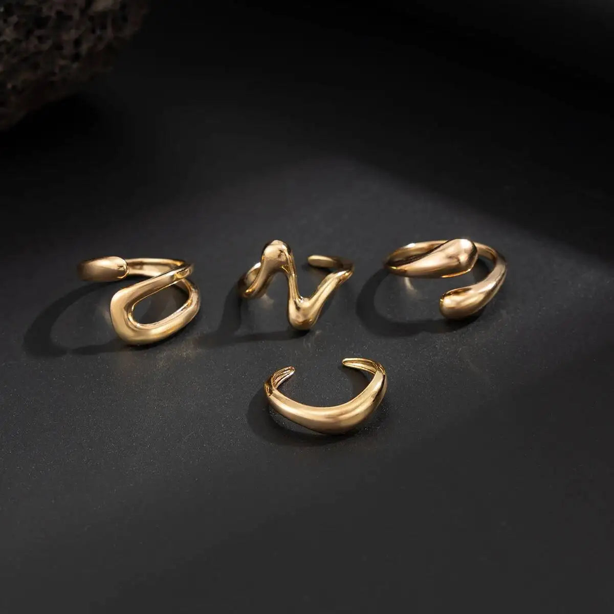 Salircon 4Pcs/Set Fashion Metal Irregular Geometric Open Finger Rings Women Punk Adjustable Gold Color Ring Couple Jewelry Gifts