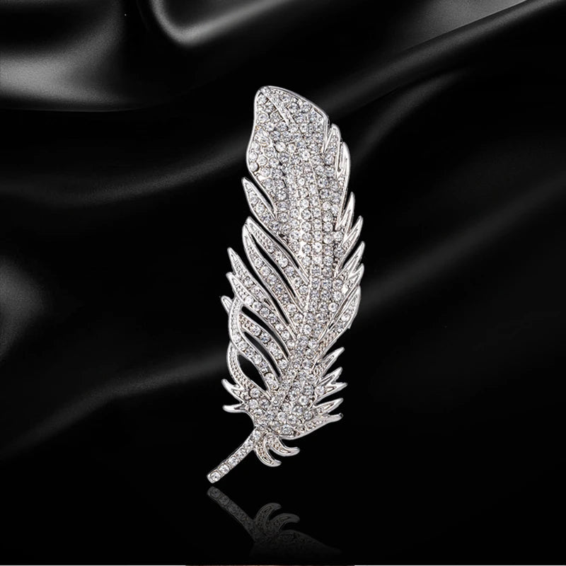 SKEDS Luxury Feather Crystal Brooches For Women Fashion Rhinestone Banquet Party Jewelry Accessories Vintage Badges Brooch Pin