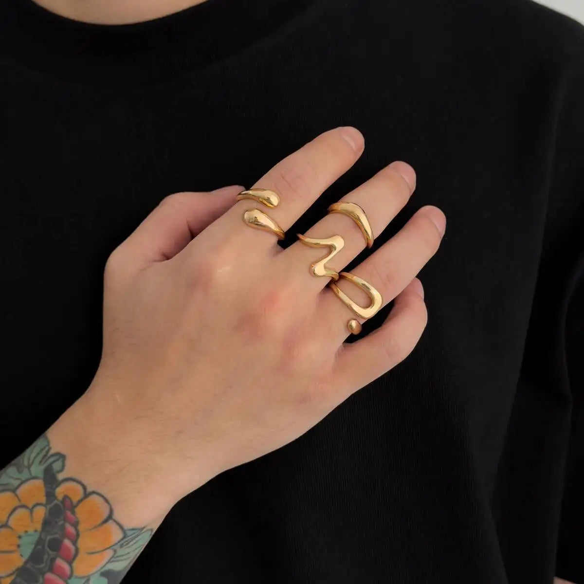 Salircon 4Pcs/Set Fashion Metal Irregular Geometric Open Finger Rings Women Punk Adjustable Gold Color Ring Couple Jewelry Gifts