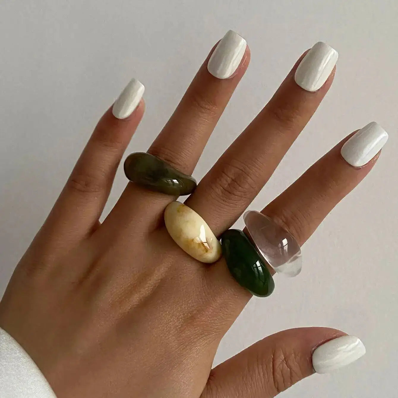 Salircon Trendy Creative Irregular Resin Acrylic Rings for Women Punk Charm Geometric Oval Finger Ring Jewelry Accessories Gifts