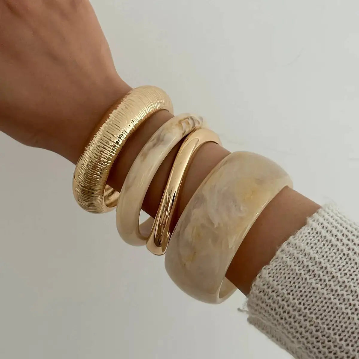 Salircon 2025 Bohemian Stacking Resin Bangles Women Trendy Irregular Geometric Chunky Cuff Bracelets Charm Couple Jewelry Gifts