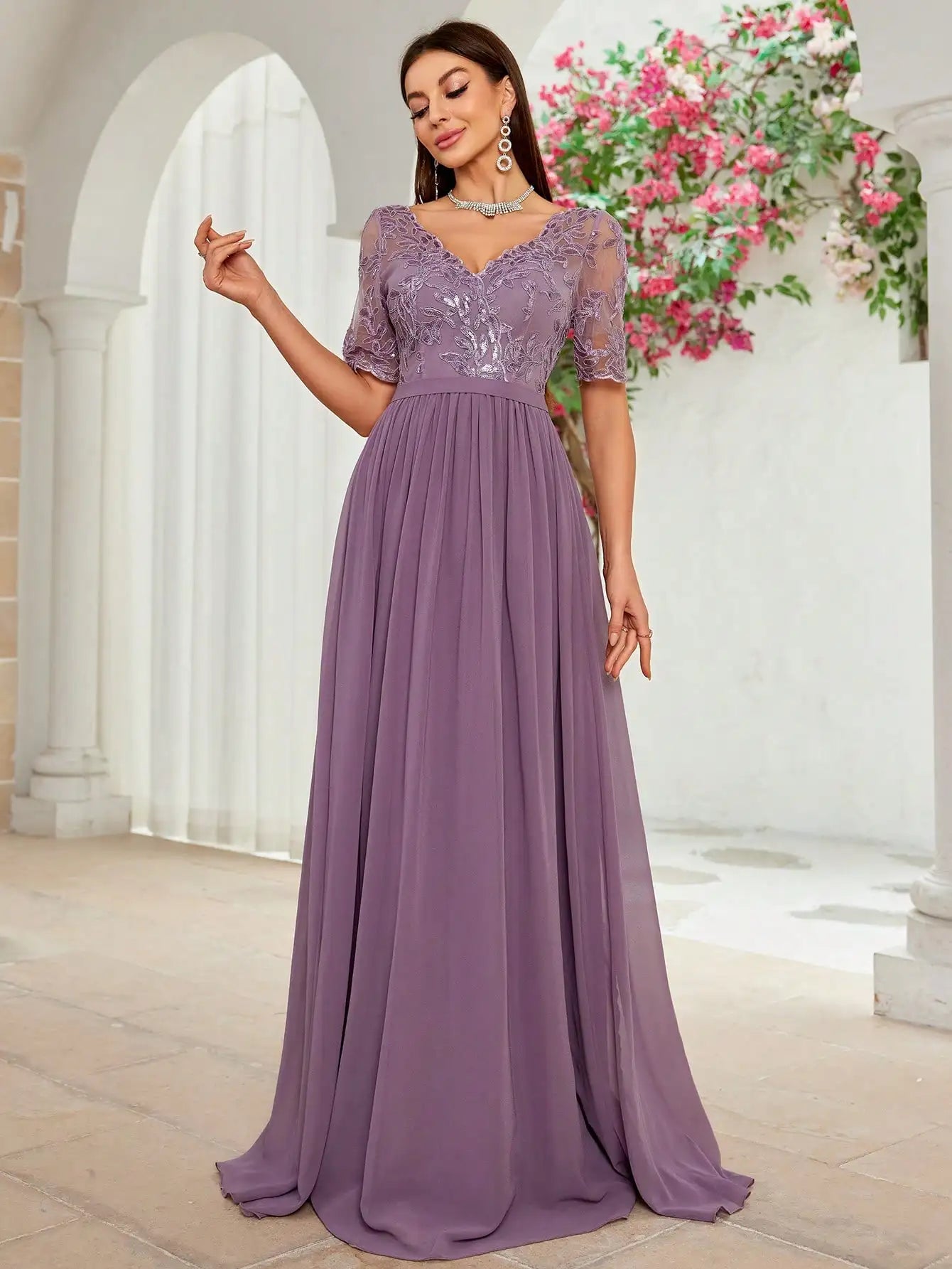 MgiacyV-neck embroidered lace cross irregular lace short sleeves splicing chiffon long skirt