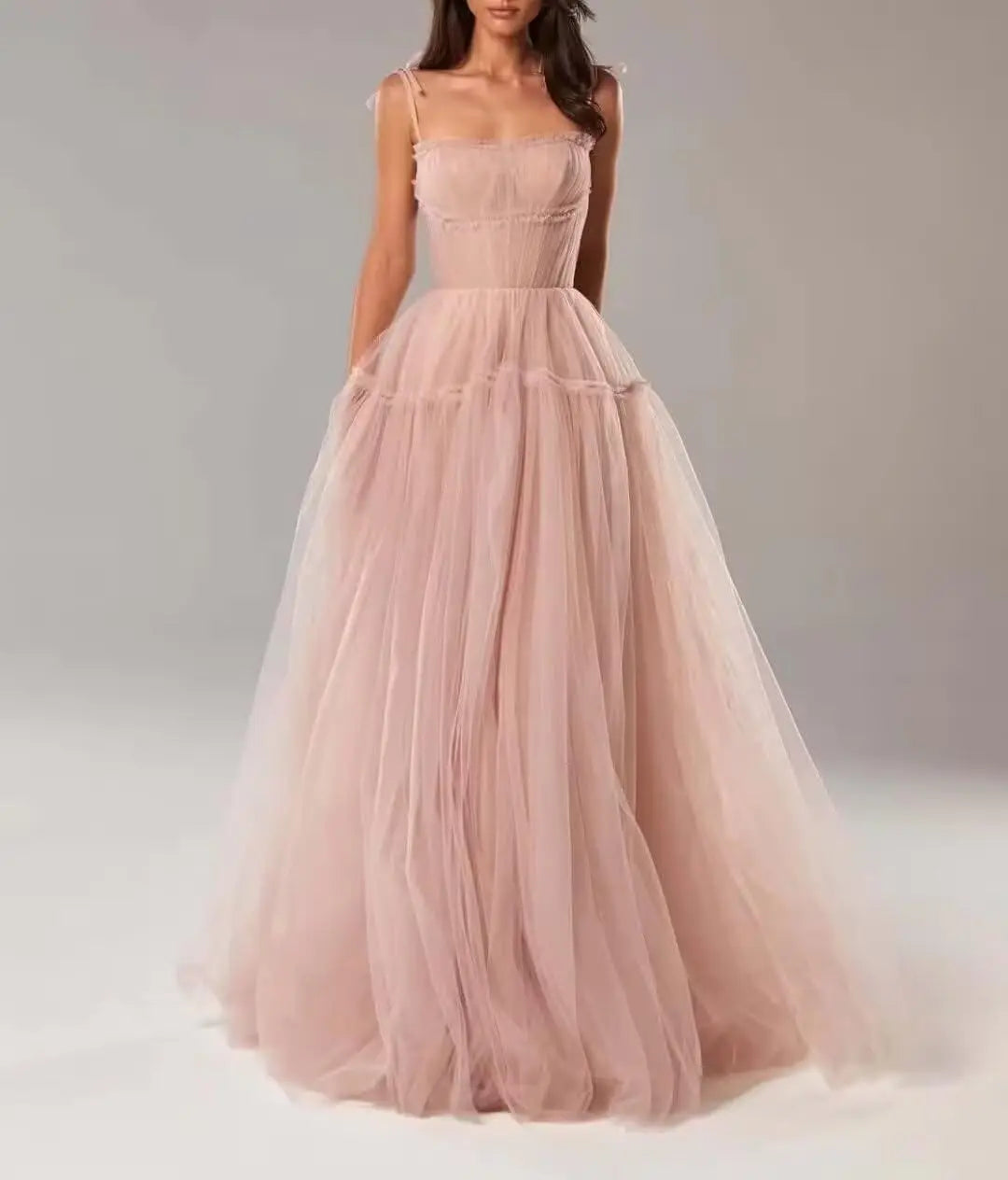 Women's Tulle Prom Dresses Spaghetti Straps Bridesmaid Dresses Long A Line Foraml Evening Party Gowns Tiered Fluffy Skirt Dress
