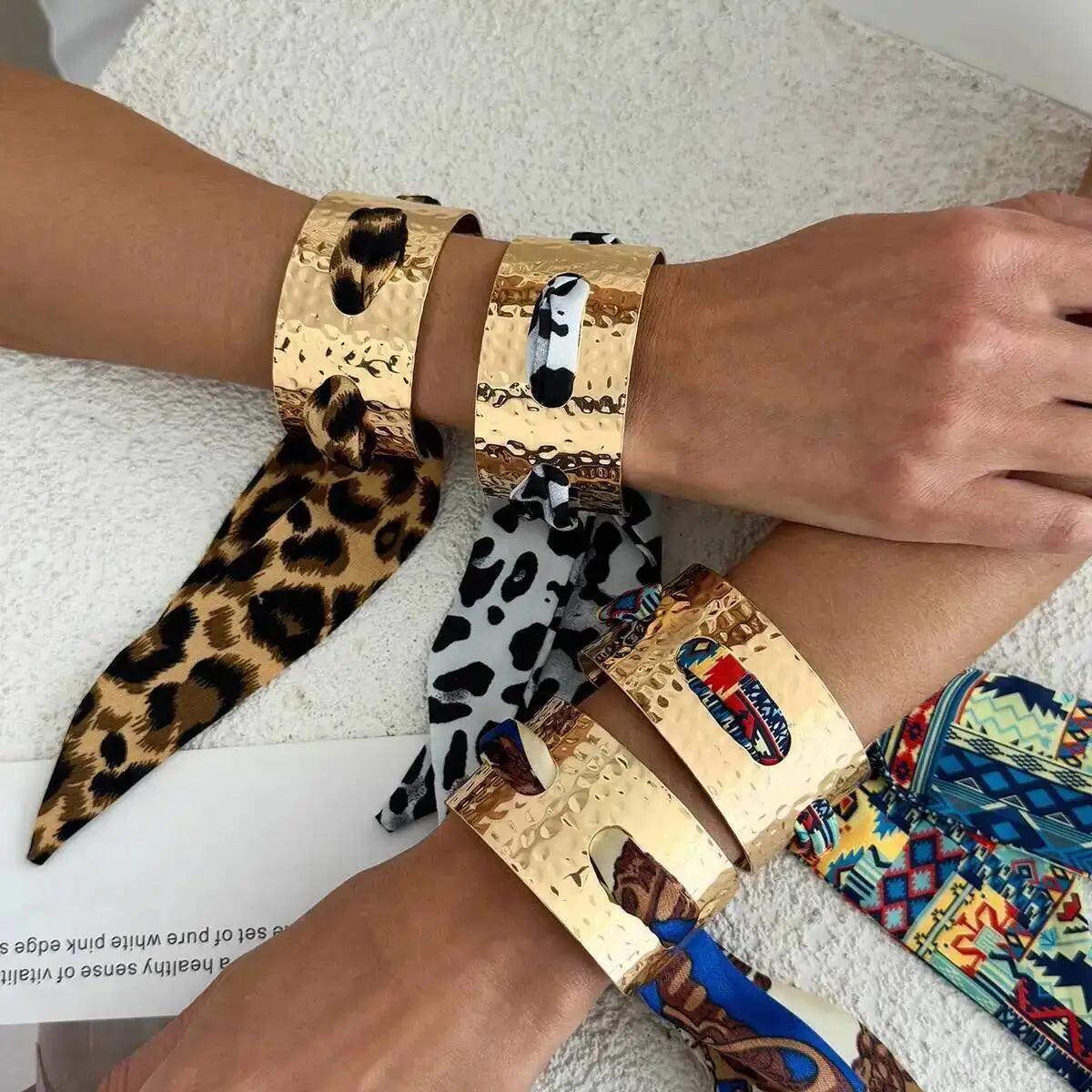 Salircon Creative Colorful Ethnic Style Wristband Metal Bracelet Women Classic Pleated Scarf Wrapped Open Bangles Jewelry 2026