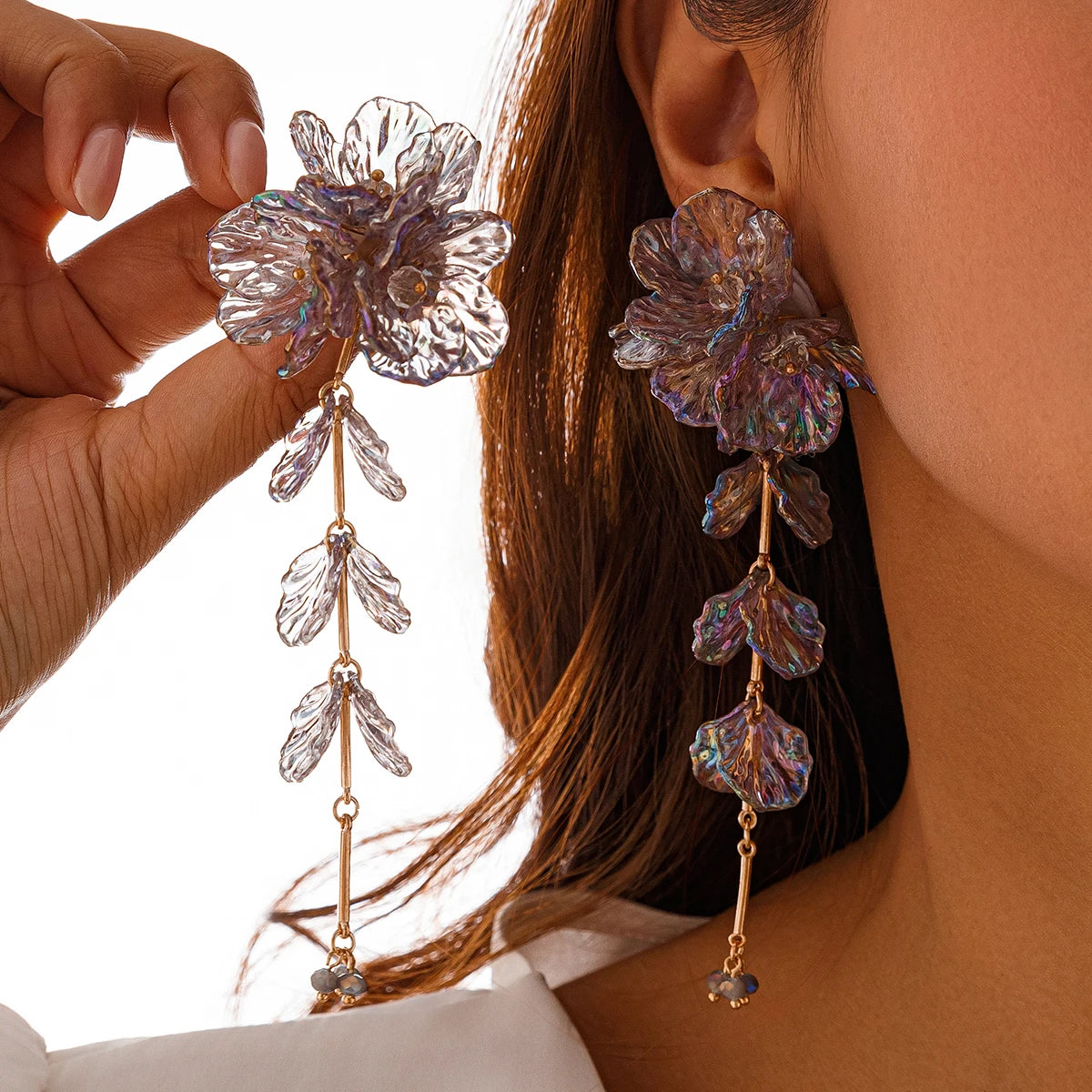 Salircon Elegant Charming Scallop Flowers Earrings for Women Creative Design Long Pendant Earrings Lady Party Ear Jewelry