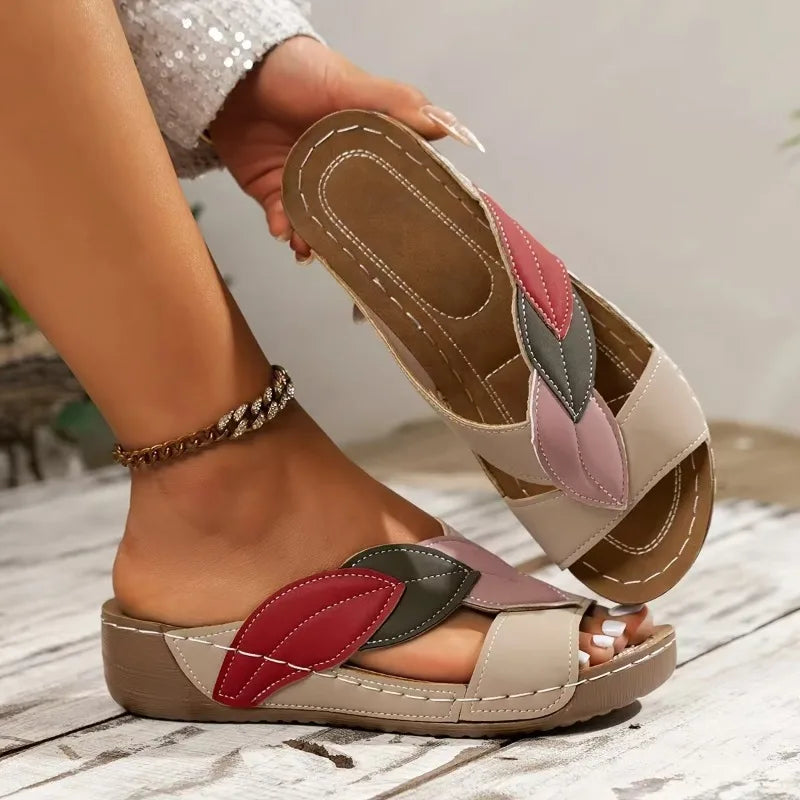 Leather Soft Soled Sandals for Women in Summer 2025, Lightweight Comfortable Non Slip Flat Bottomed Slippers Sandalias De Mujer