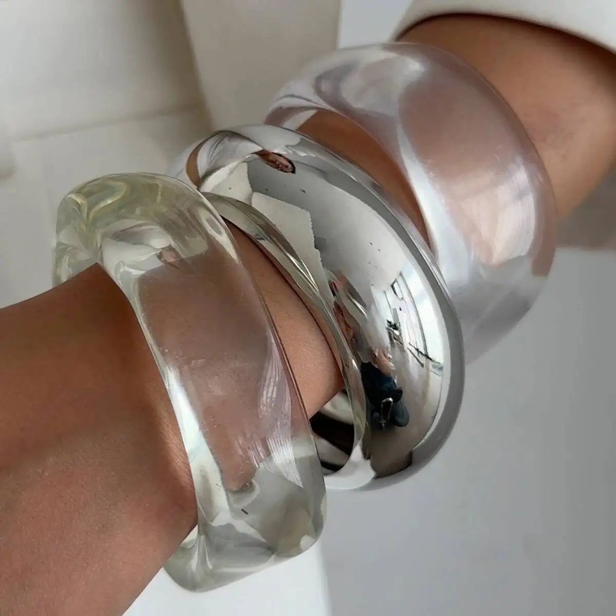 Salircon 3 Styles Punk Geometric Clear Acrylic Resin Wide Bangles for Women Trendy Silver Color Metal Bracelets Couple Jewelry