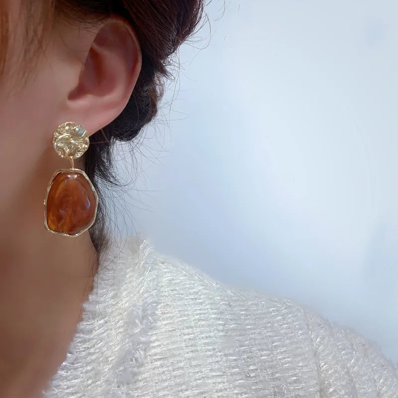Retro Geometric Resin Drop Earings For Women Water Drop Pendant Earrings for Banquet Party Female Ear Jewelry Gift