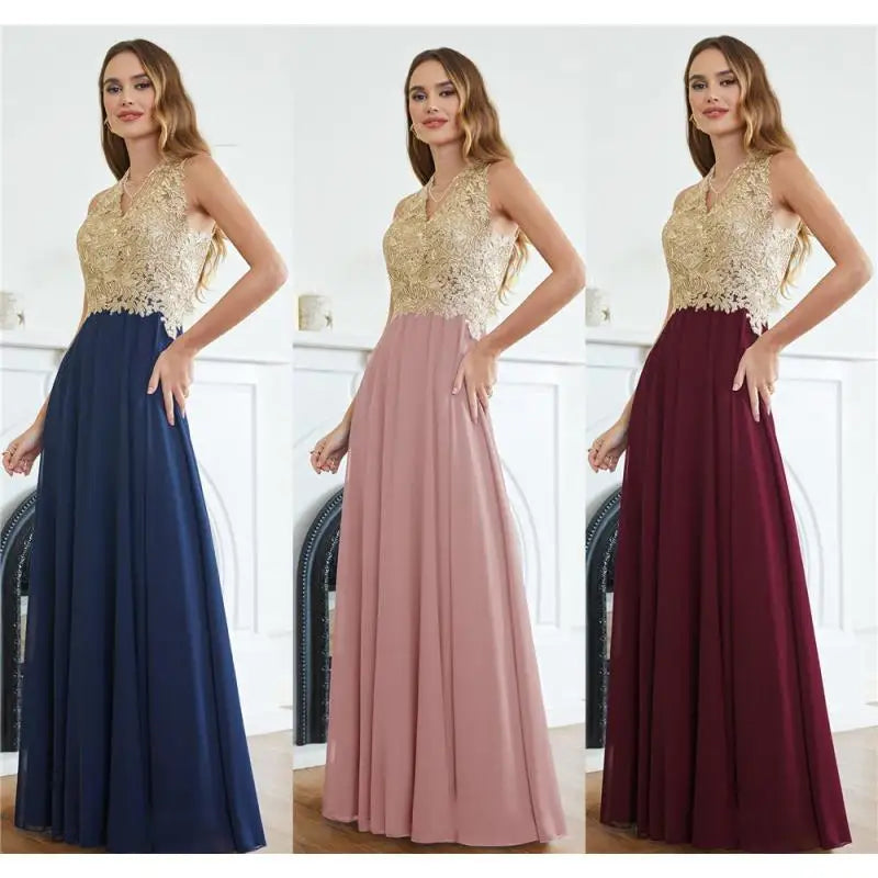 Charming V-Neck Sleelvess Bridesmaid Dress A Line Sparking Gold Appqulies Prom Formal Dresses Chiffon Gown Wedding Party Evening