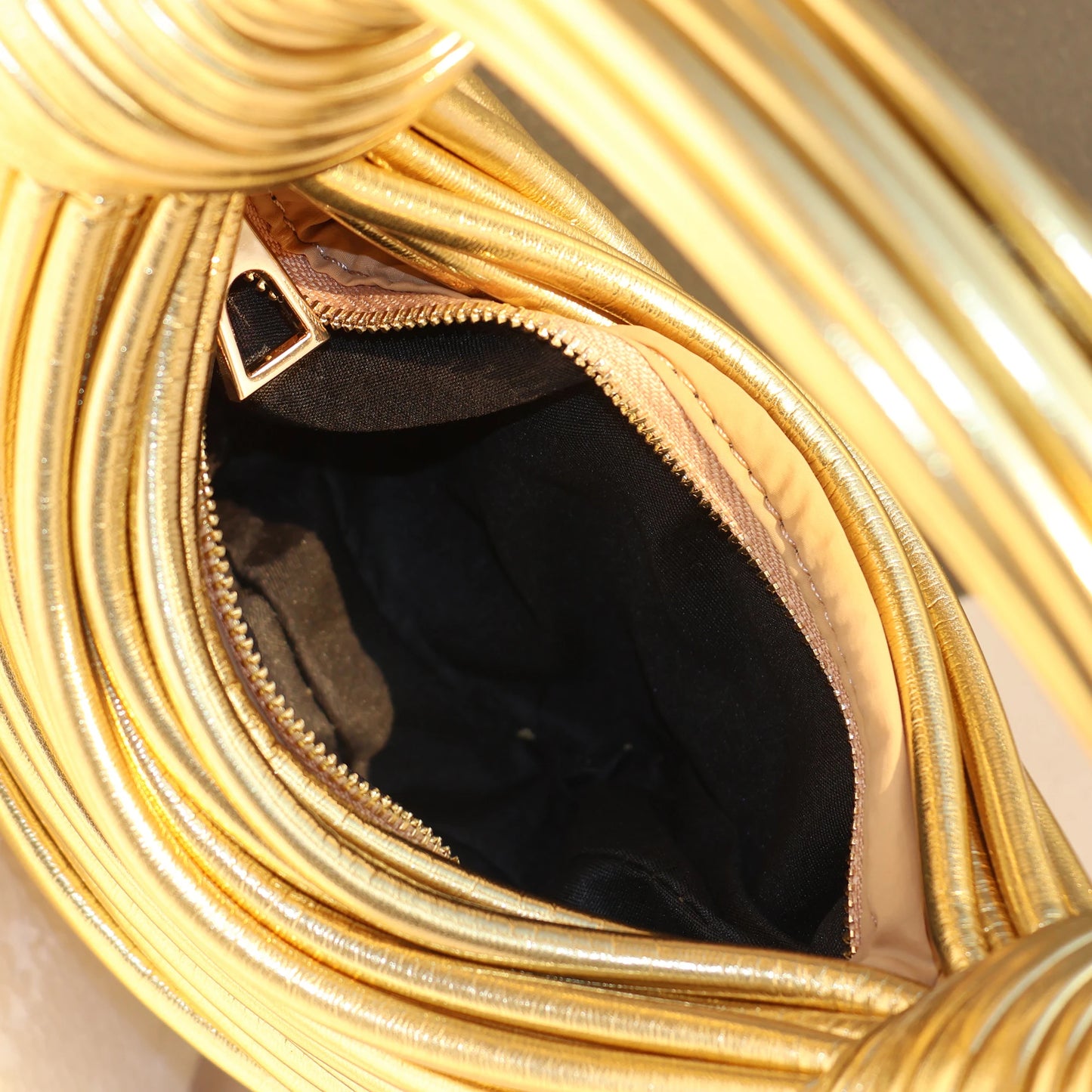 Purses and handbag Luxury Designer Brand Handwoven Shoulder Bag women's bag Wedding Silver Evening Clutch Bag Purse Bag Gold bag