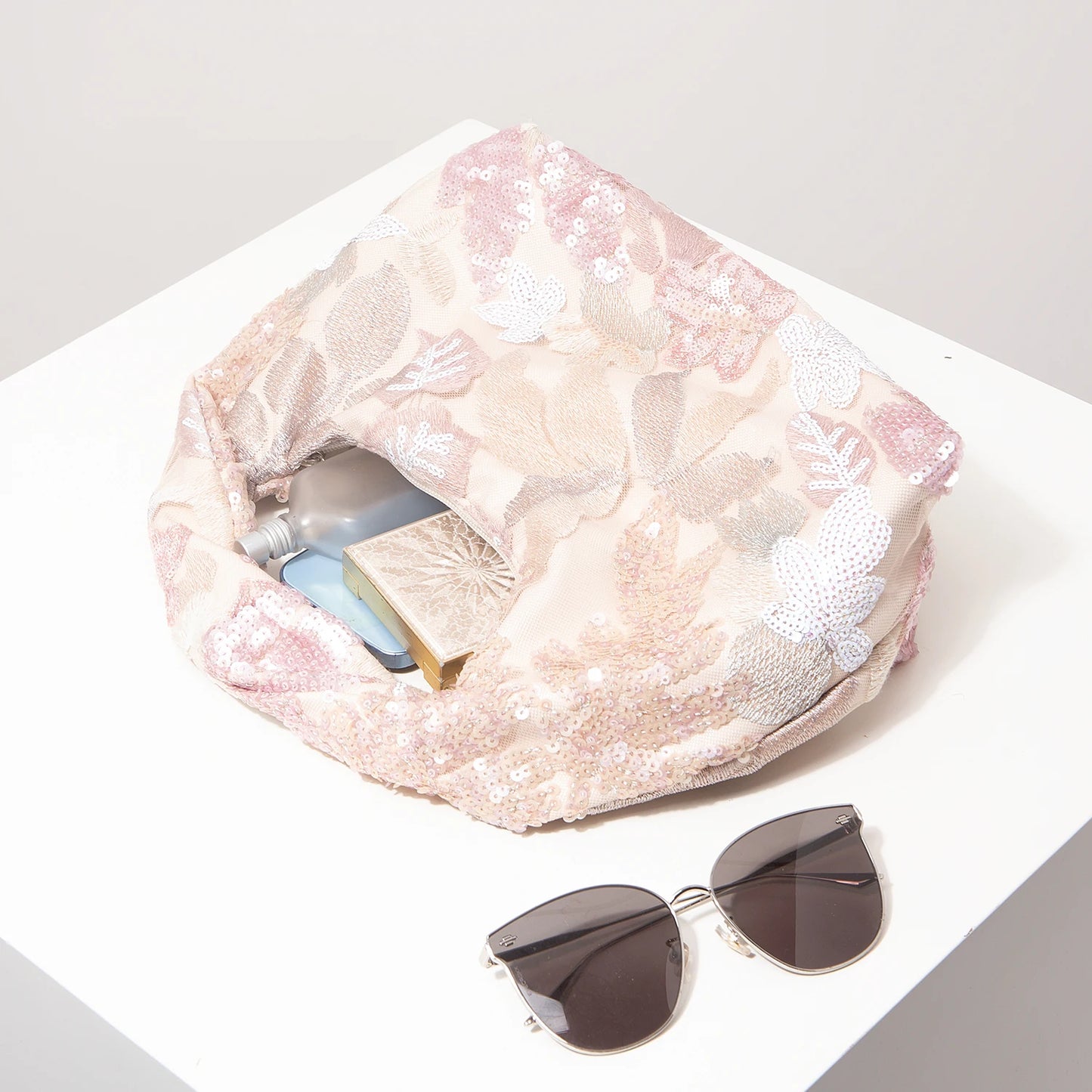 Sa25723e7d5cc4b9692b2673bfe7600c7C