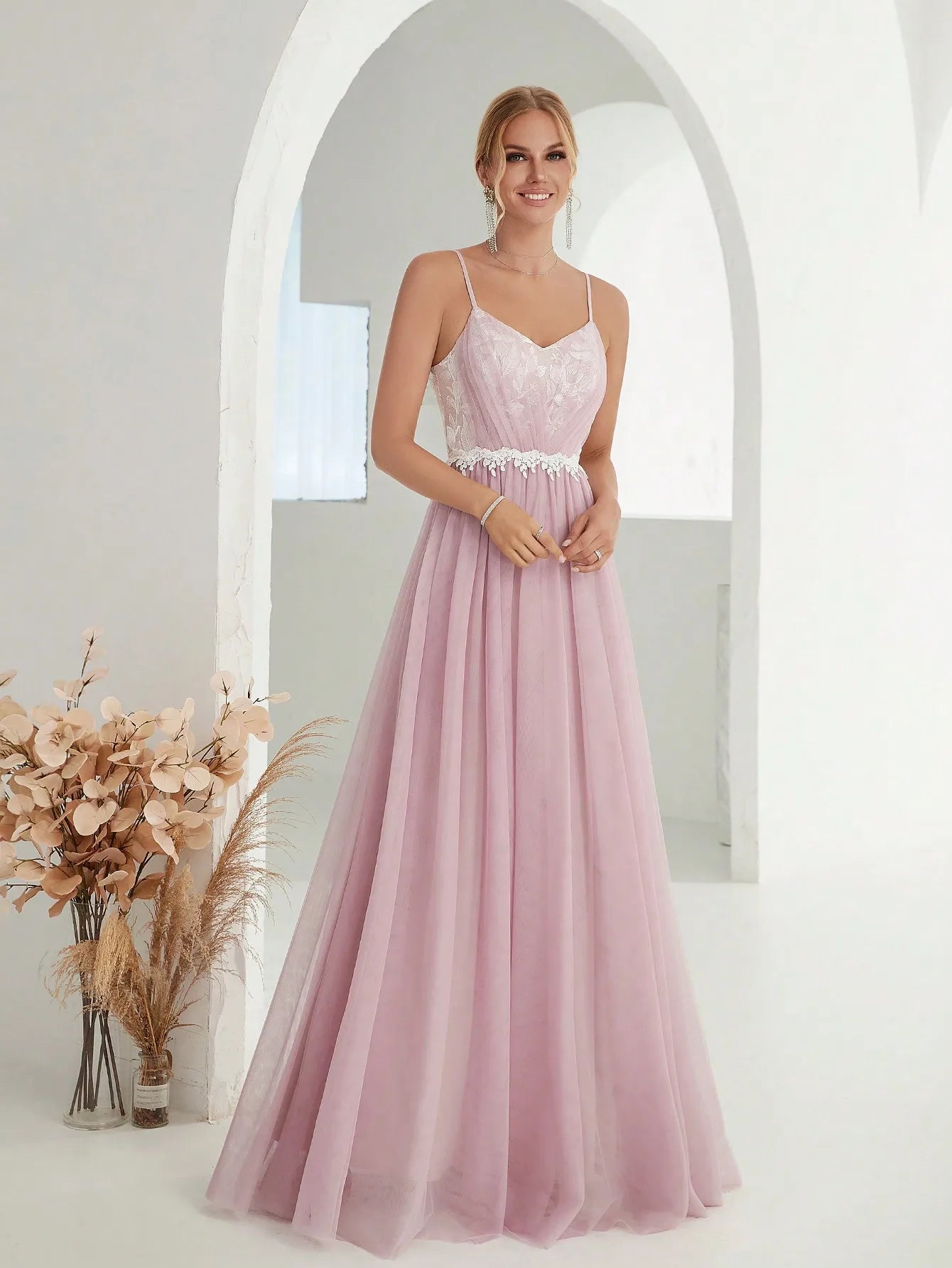 Mgiacy Halter mesh cross folding lace contrasting long dress