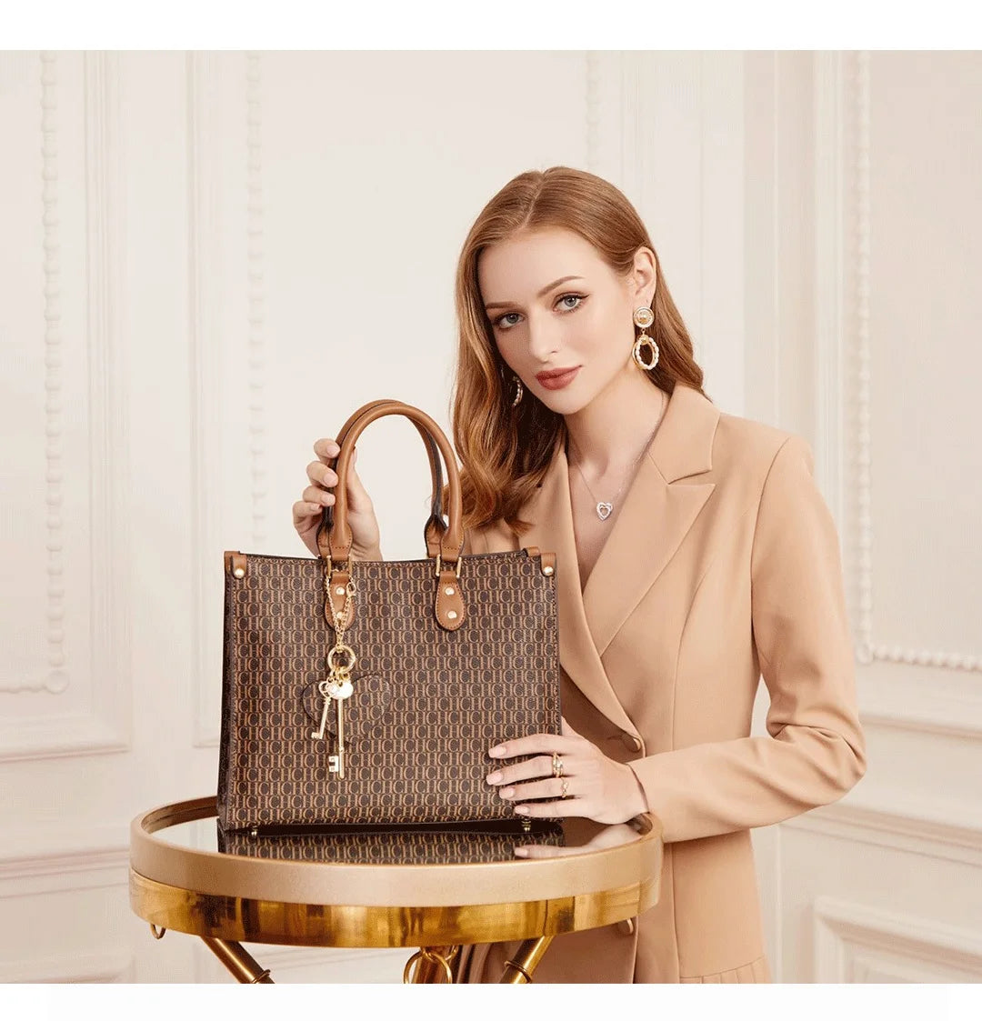 High Quality Hardware Tote Bag with Pendant Minimalist Style Letter Print Large Capacity New Brand Women's Commuter Shoulder Bag