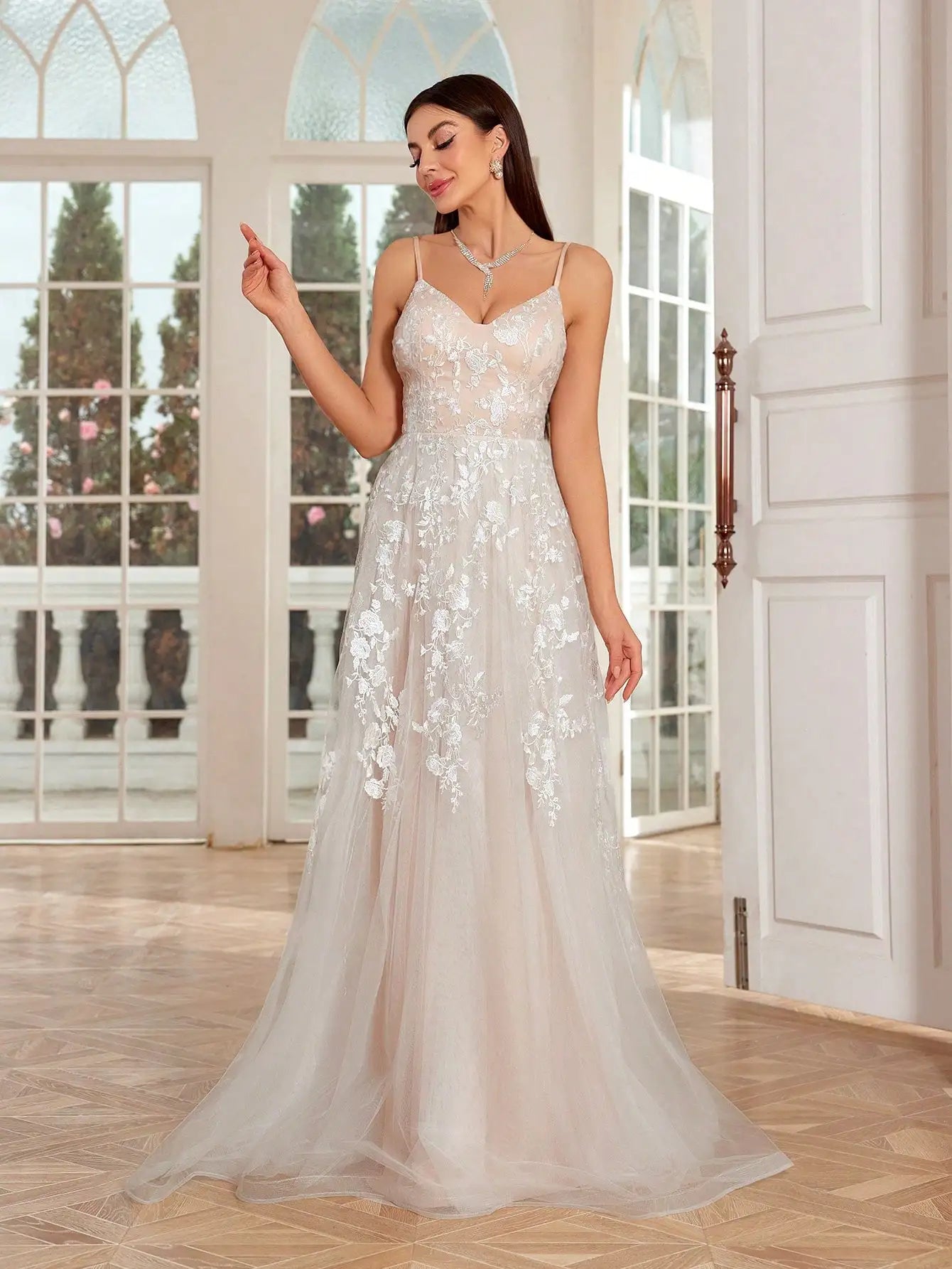 Mgiacy Camisole Romantic embroidered lace contrasting mesh full skirt
