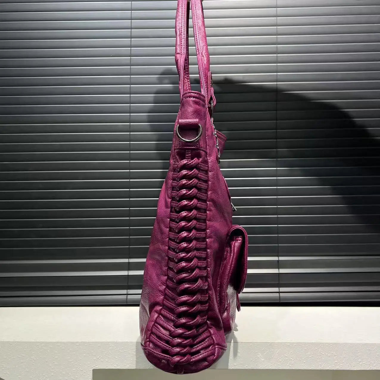Ladies' Fashion Street Y2K Hot Girl Washed Used Motorcycle Bag Large Capacity Retro Single Shoulder Handbag