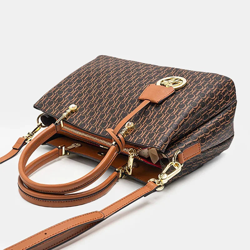 Light Luxury Brand Letter Print Handbag with Letter Pendant Design Unique and Elegant Popular Fashion Niche High Quality