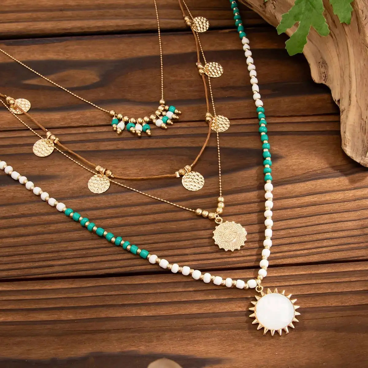 Salircon 2Pcs/set Boho Ethnic Green White Rice Bead Layered Necklace for Women Vintage Sun Metal Eye Pendant Necklace Jewelry