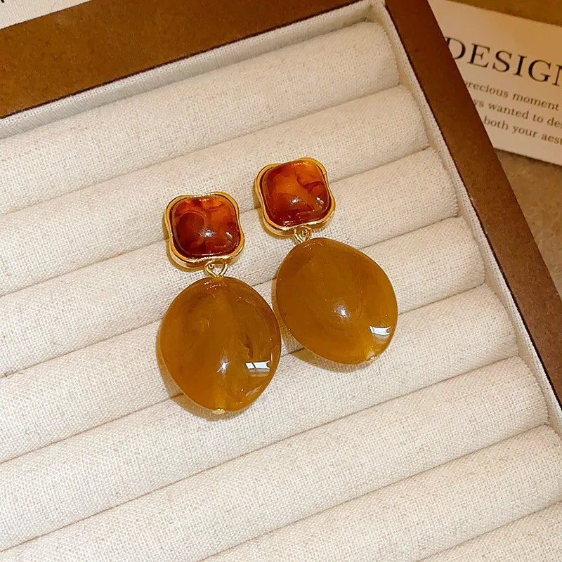 Retro Geometric Resin Drop Earings For Women Water Drop Pendant Earrings for Banquet Party Female Ear Jewelry Gift