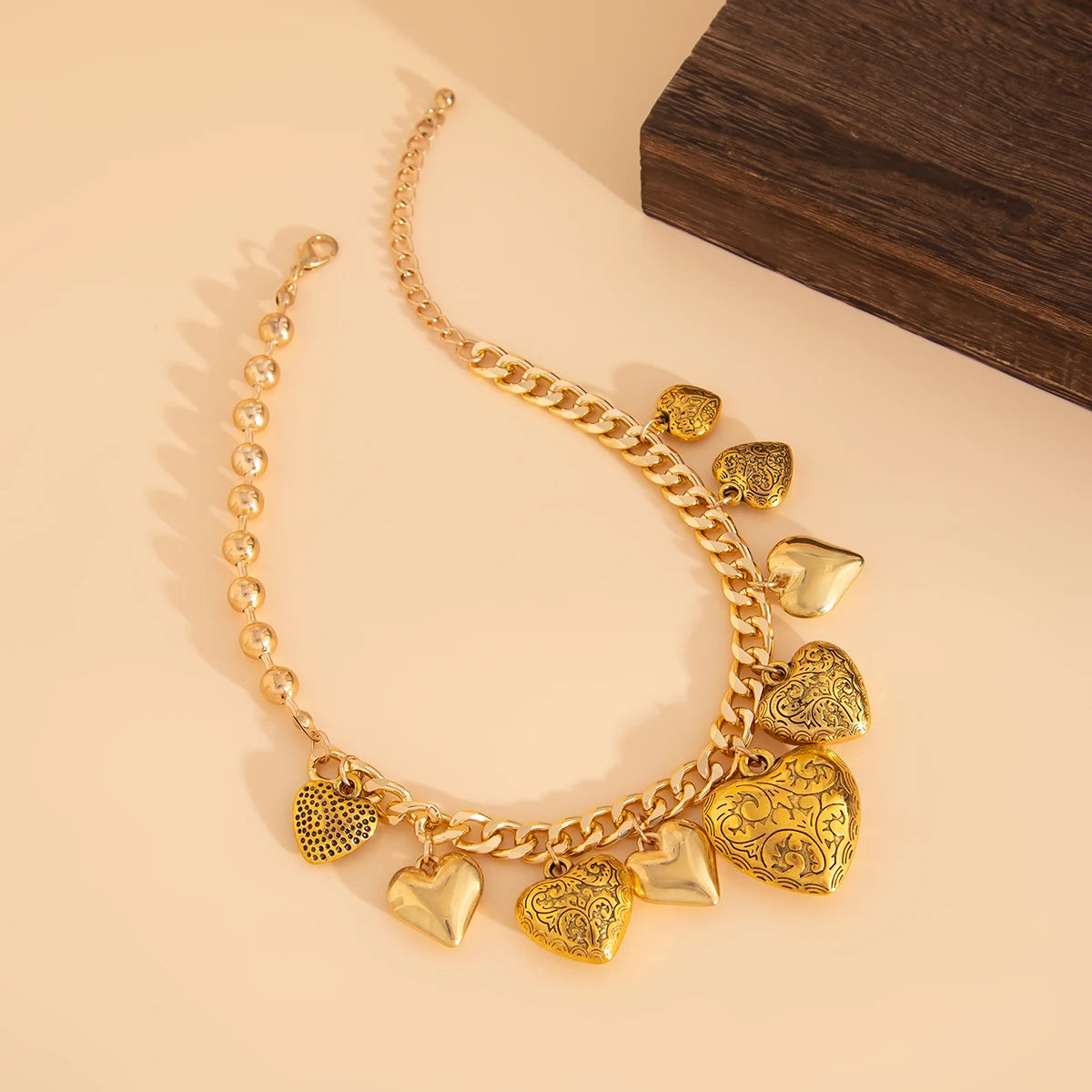 Salircon Vintage Aesthetics Exquisite Chubby Heart Pendant Choker Necklace Bracelets for Women Charm Fashion Jewelry Sets