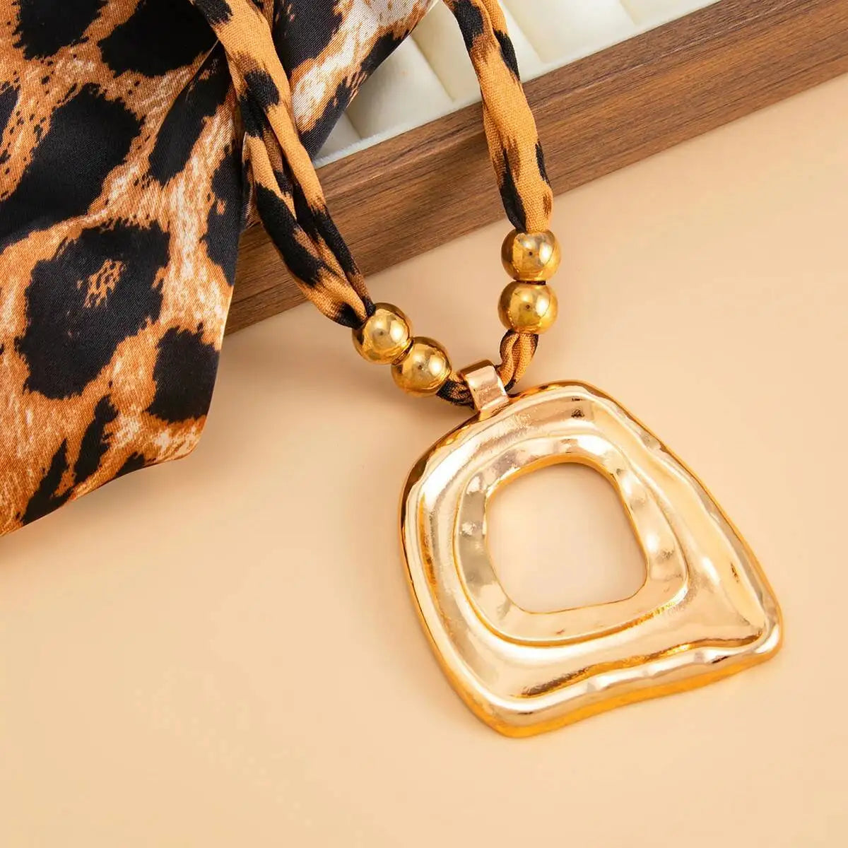 Salircon 5Styles Punk Gold Color Metal Geometry Large Hollow Square Pendant Necklace Boho Leopard Rope OT Chain Necklace Jewelry