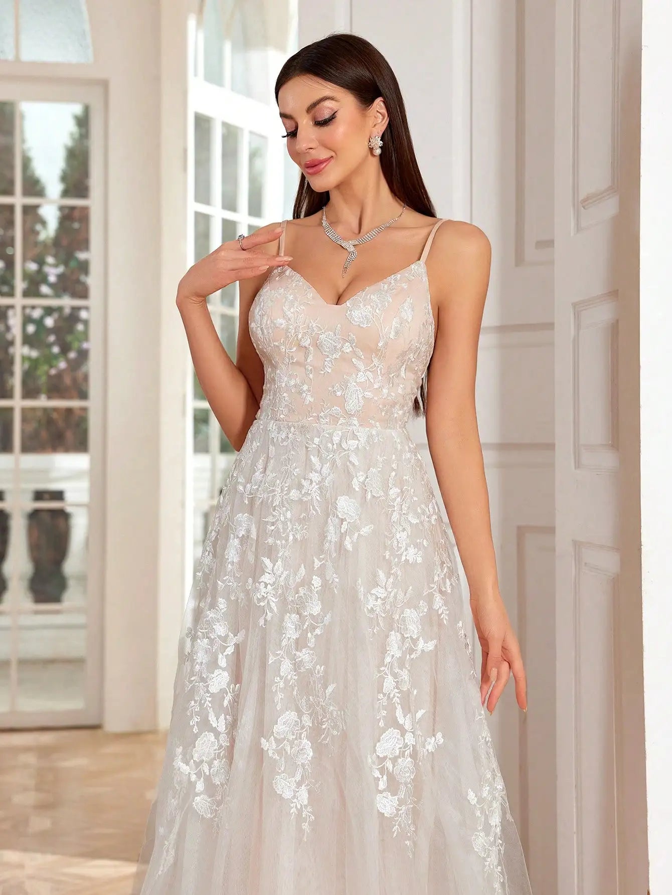 Mgiacy Camisole Romantic embroidered lace contrasting mesh full skirt