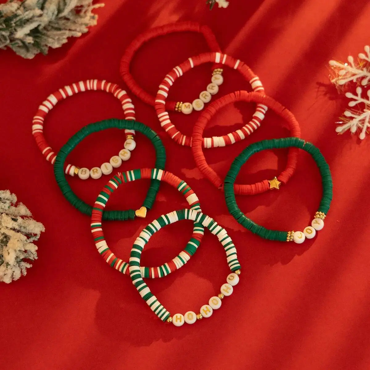 Salircon 8 Pcs Y2K Christmas Series Polymer Clay Bead Adjustable Bangles Women New Year Elastic Stackable Bracelets Jewelry Gift