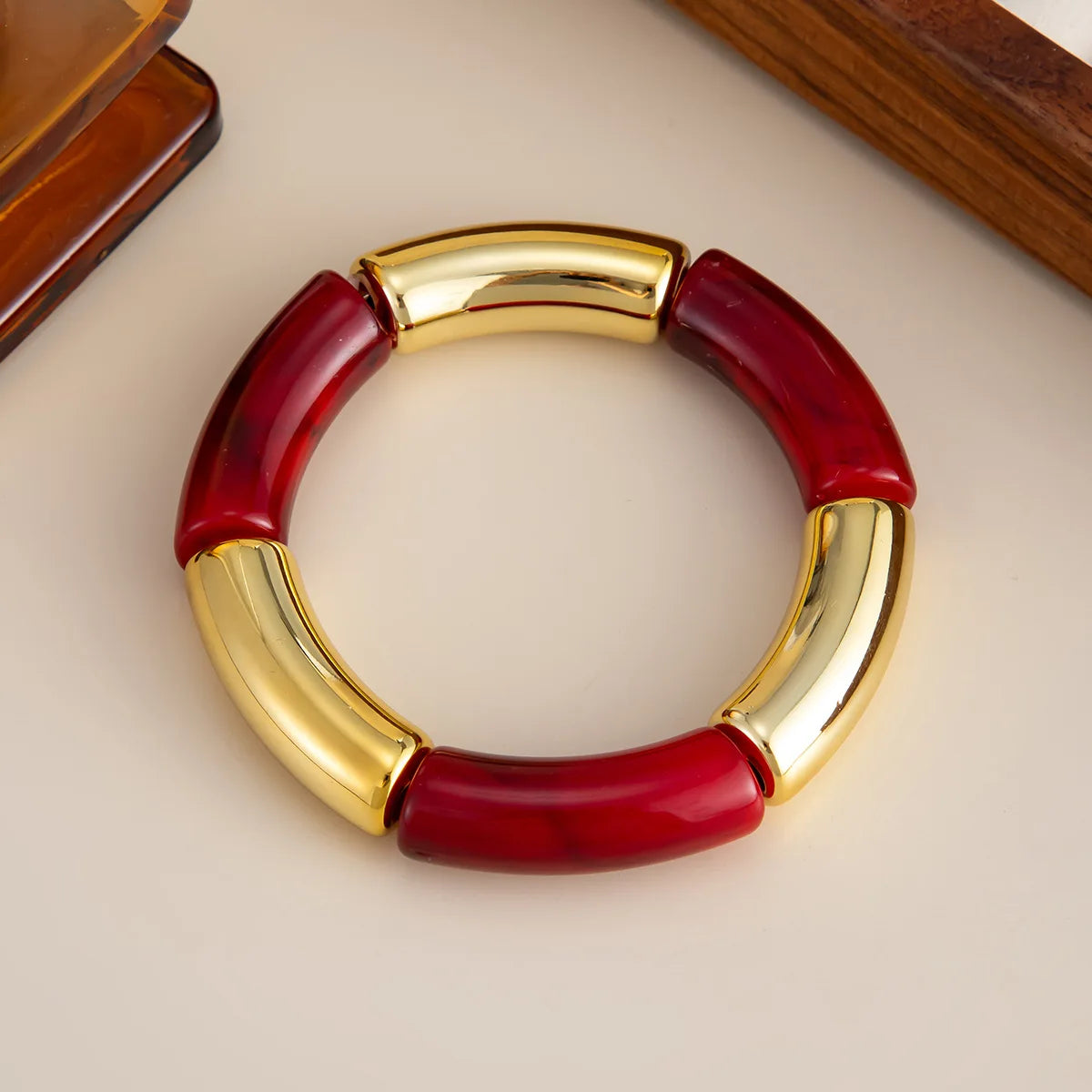 Salircon 6 Style Vintage Red Resin Acrylic Bracelets for Women Punk Splice Metal Tube Beaded Handmade Bangles Aesthetics Jewelry