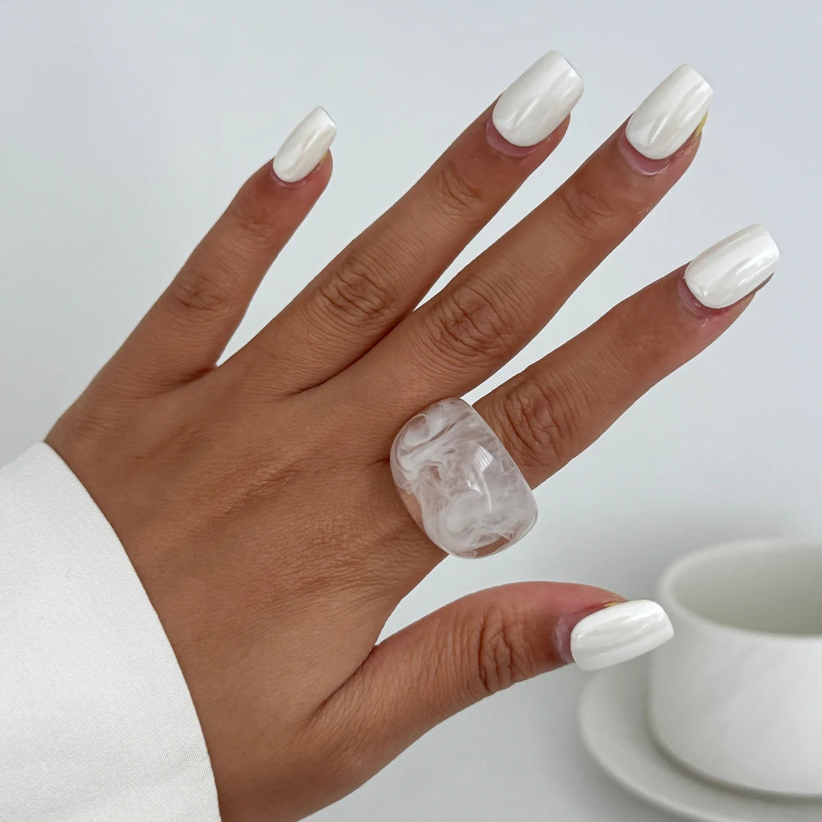 Salircon Y2K Korean Simple Resin Acrylic Rings Women Trendy Round Big Kpop Finger Knuckle Rings Aesthetic Jewelry Female Gifts