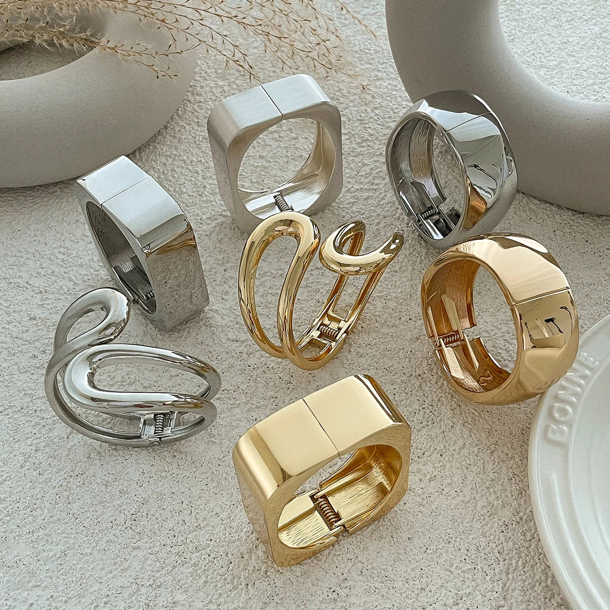 Salircon Trendy Simple Geometric Smooth Wide Spring Bangles for Women Double Layer Curved Metal Bracelet Ladies Party Jewelry