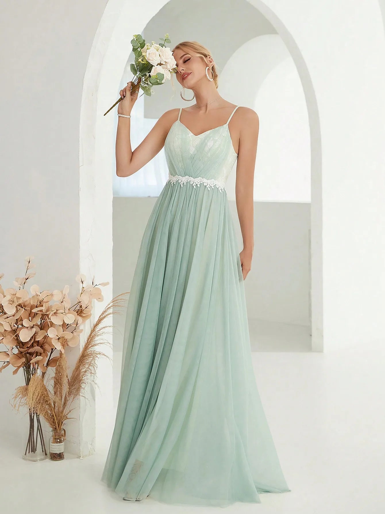 Mgiacy Halter mesh cross folding lace contrasting long dress