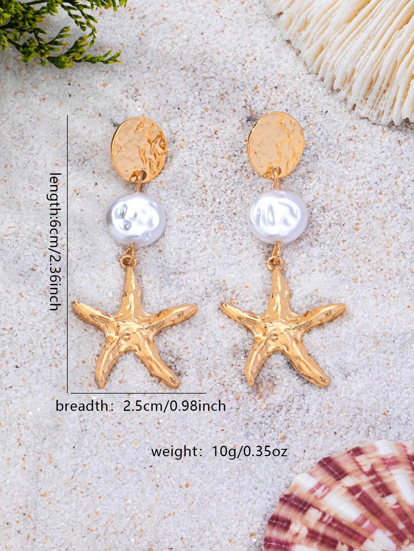 A Pair of Long Earrings with Golden Hammered Discs and Faux Pearls in the Shape of a Starfish, Bohemian Ocean Beach Style, Suitable for Women's Daily Wear, Vacation, and Parties