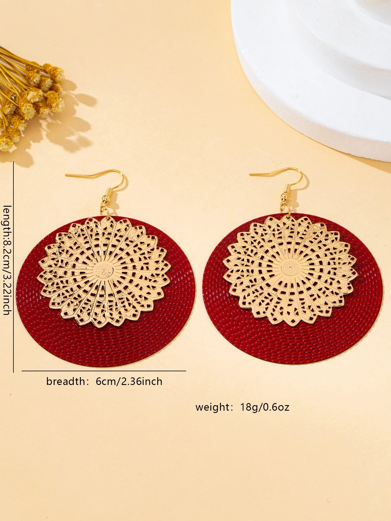 A Pair of Women's Fashionable Dangle Earrings, Bohemian Style Geometric Round Hollow Design Pendant Earrings