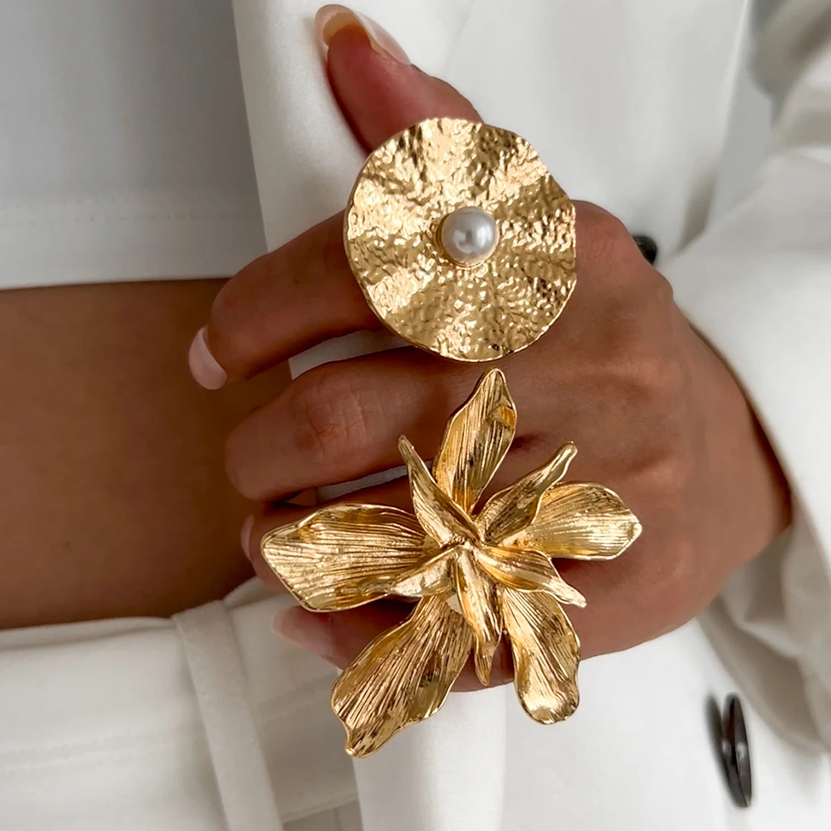 Salircon Exaggerated Vintage Big Starfish Moon Flower Ring for Women Trend Personality Metal Punk Party Finger Ring Jewelry