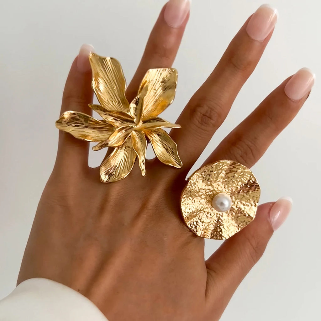 Salircon Exaggerated Vintage Big Starfish Moon Flower Ring for Women Trend Personality Metal Punk Party Finger Ring Jewelry