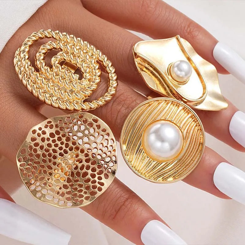 4Pcs/Set Fashion Gold Color Imitation Pearl Flower Chunky Rings Set For Women Exaggerated Metal Hollow Geometric Ring Jewelry
