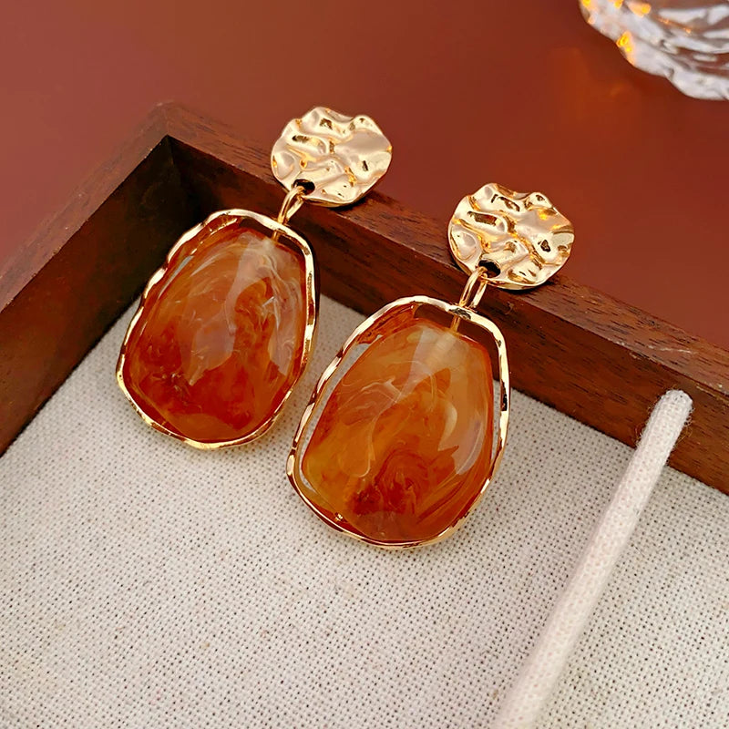 Retro Geometric Resin Drop Earings For Women Water Drop Pendant Earrings for Banquet Party Female Ear Jewelry Gift