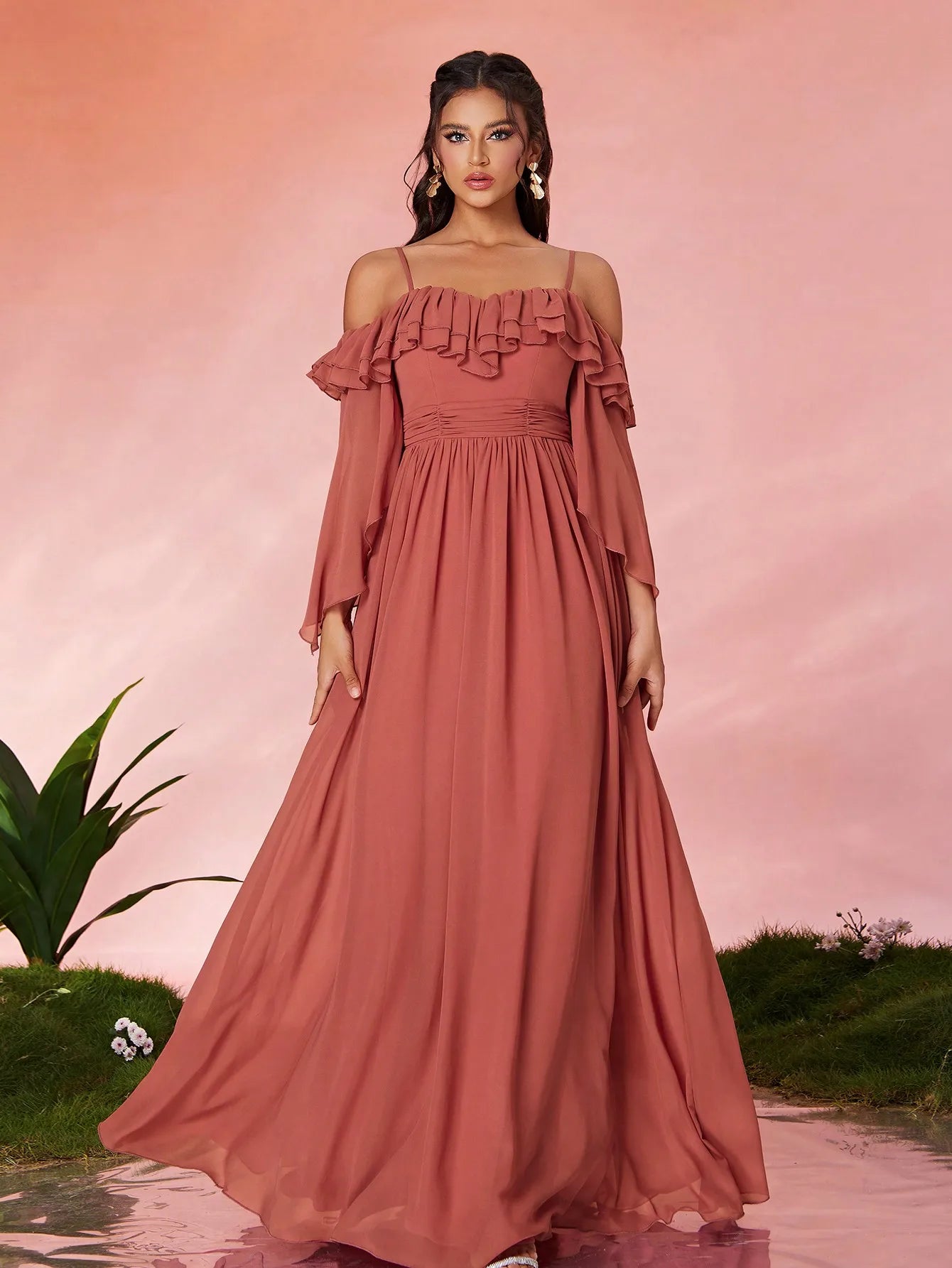 One-shoulder pearl chiffon ruffled collar long-sleeved wide-skirt high-end evening gown