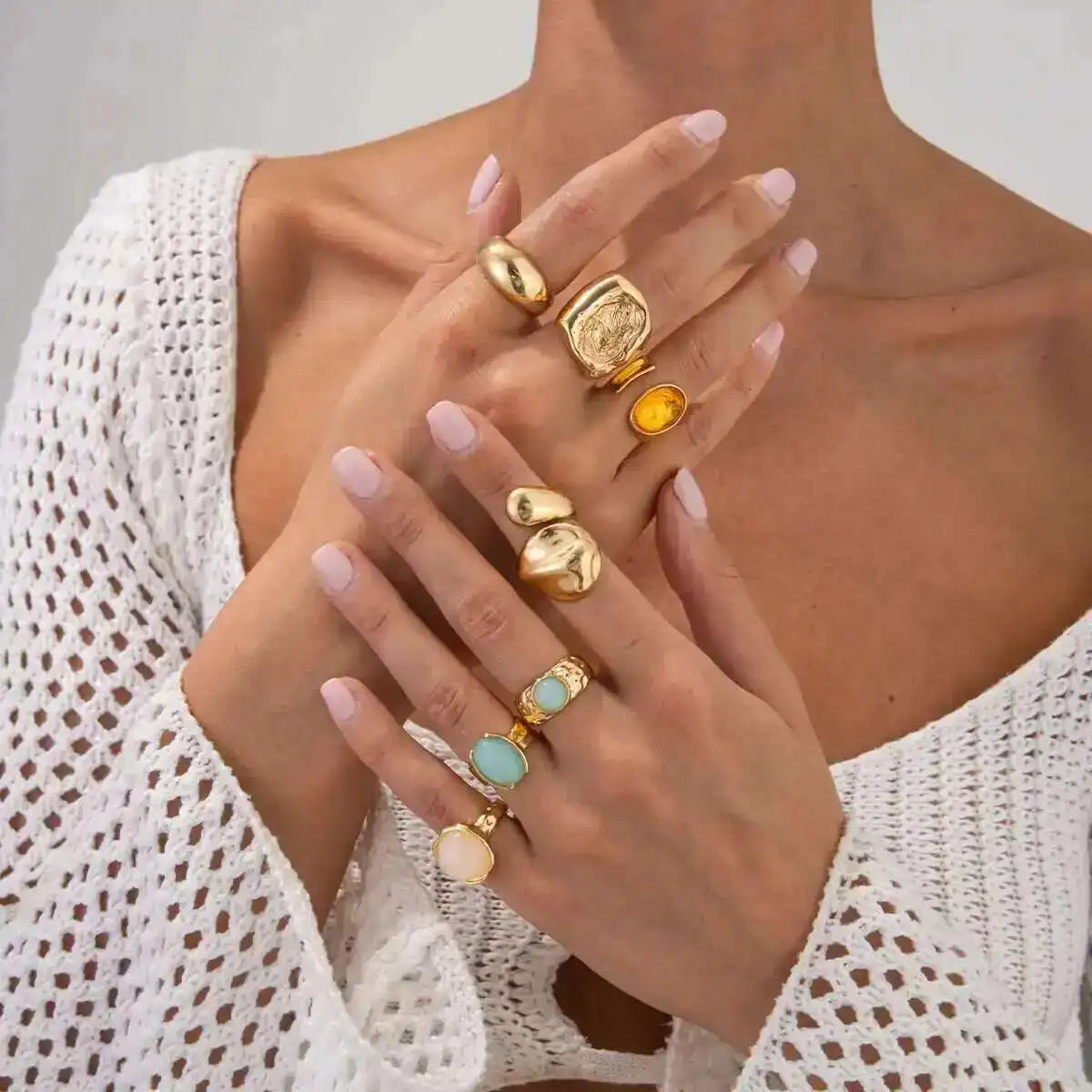 Salircon 7Pcs/Set Trendy Colorful Crystal Open Rings for Women Luxury Chunky Finger Rings Fashion Banquet Jewelry Accessories