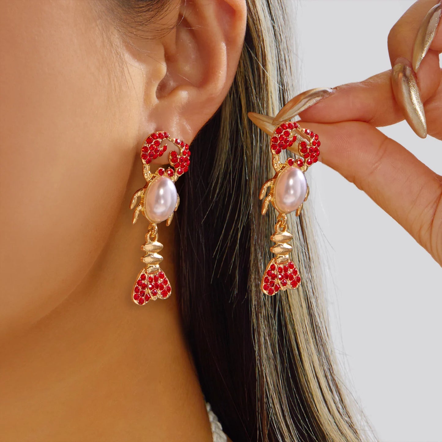 Personality Splicing Lobster Earrings for Women Metal Starfish Shell Animal Dangle Earrings Summer Beach Holiday Party Jewelry