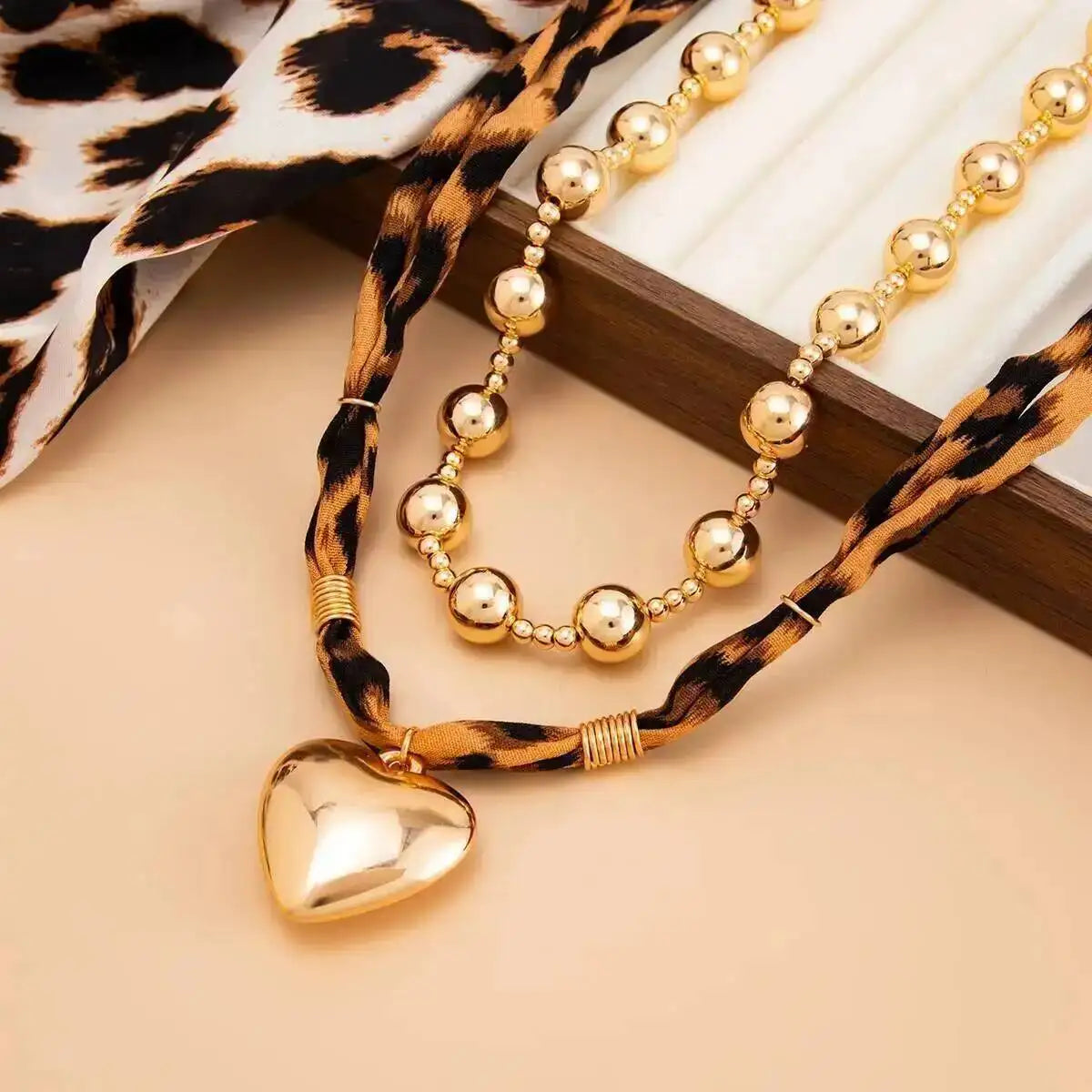 KunJoe 2Pcs/Set Retro Leopard Print Cotton Rope Chain Choker Necklace for Women Punk Big Heart Pendant Necklace Fashion Jewelry