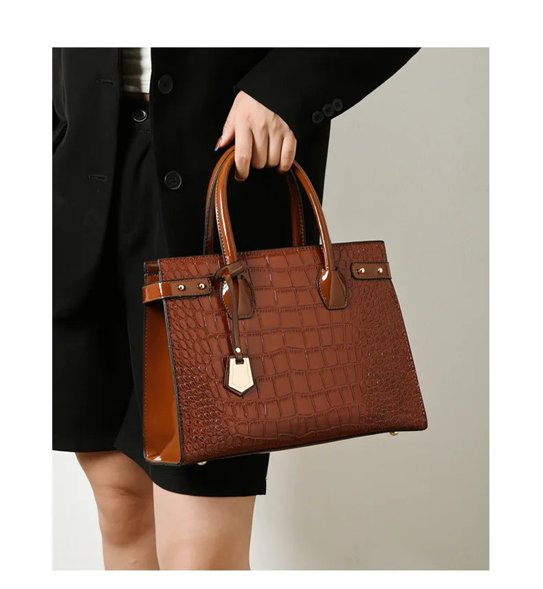 Retro Ladies Three-piece Set Mother-daughter Crossbody Bag Crocodile Pattern Texture Single-shoulder Hand-held Diagonal Bag