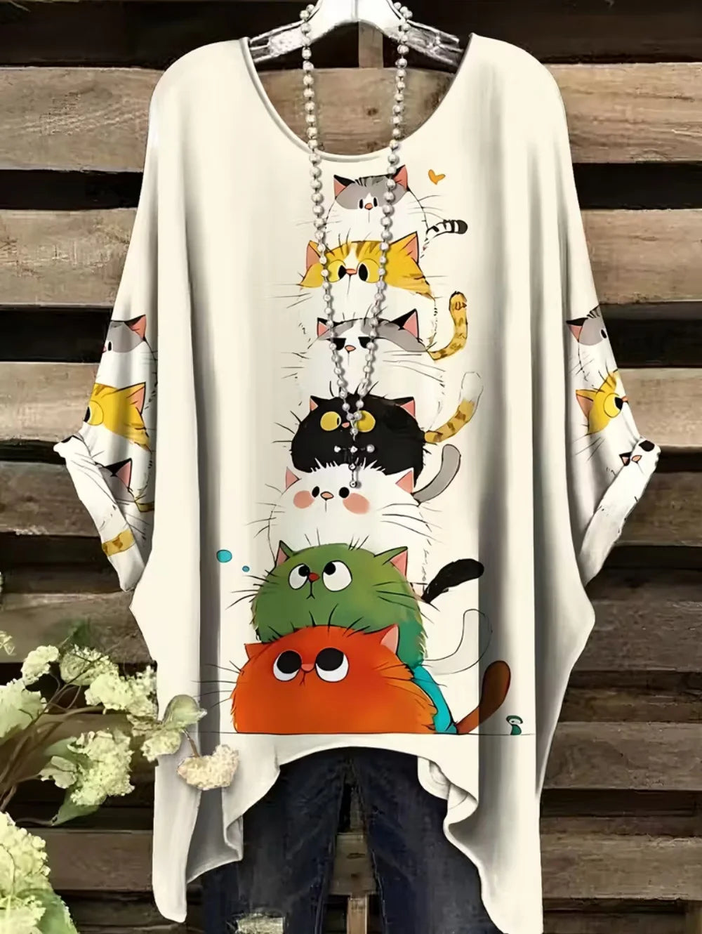 Retro Women's T Shirt Anime Cat Graphic Girl Clothes Summer O-Neck Short Sleeve Tees Female Harajuku Streetwear Oversized Blouse