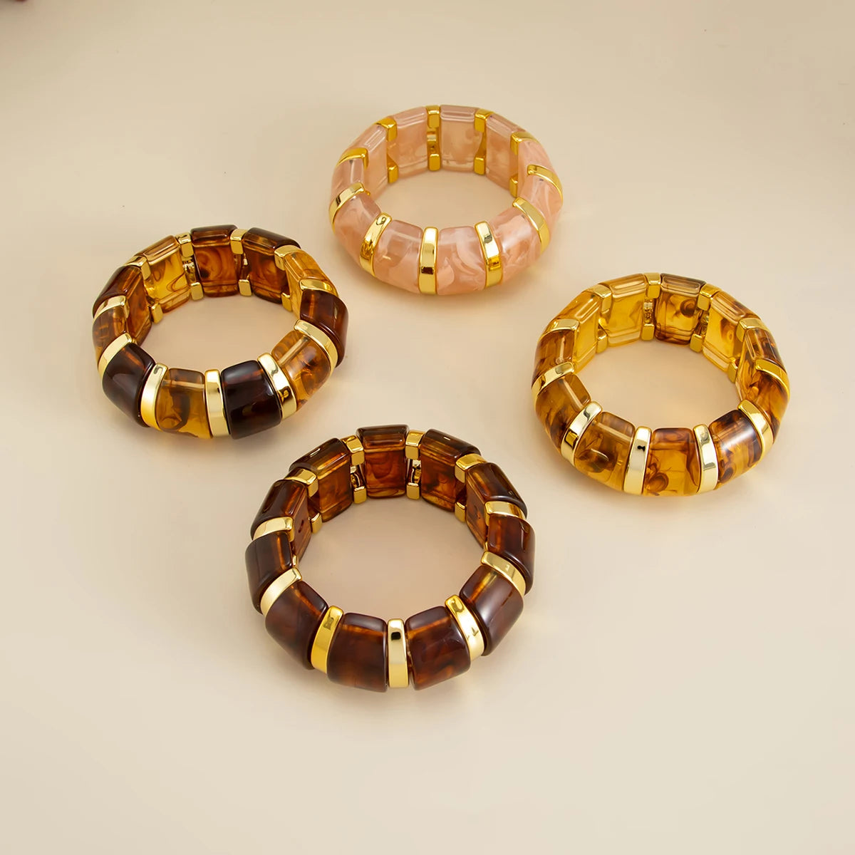 Salircon Vintage Acrylic Amber Elastic Geometric Bracelets Women Trendy Stretchy Resin Splice Cuff Bangles Couple Jewelry 2026