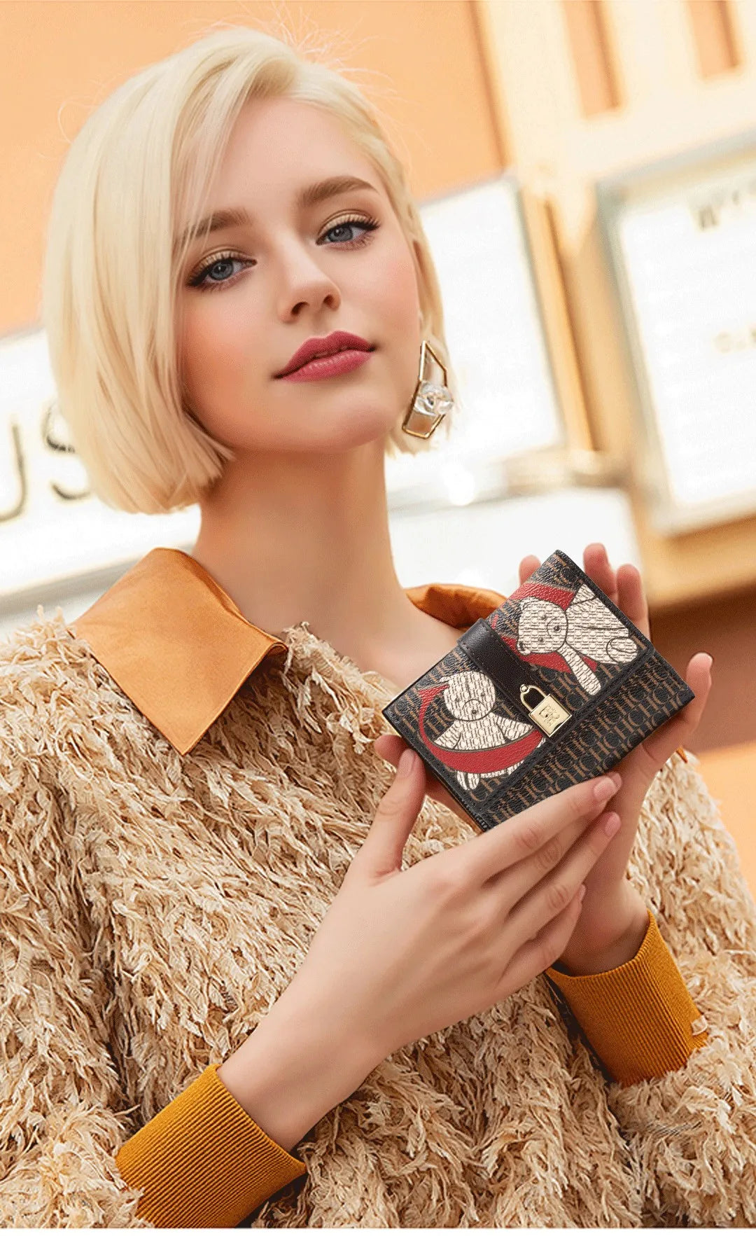 CH Fashion Versatile Letter Print Design Wallet Premium Feeling Wallet High Quality Standard Wallet Ladies Temperament Style