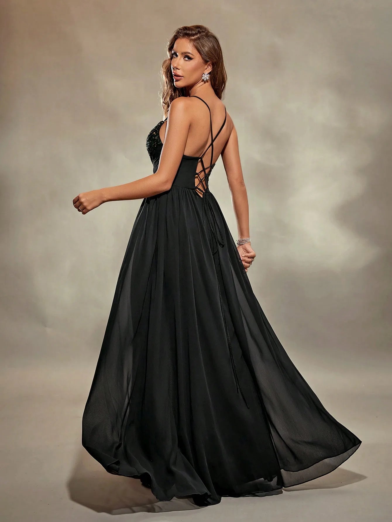 Mgiacy Sweetheart collar skinny strap chest pleat chiffon splicing sequin slit A full skirt Evening gown Ball dress Party dress