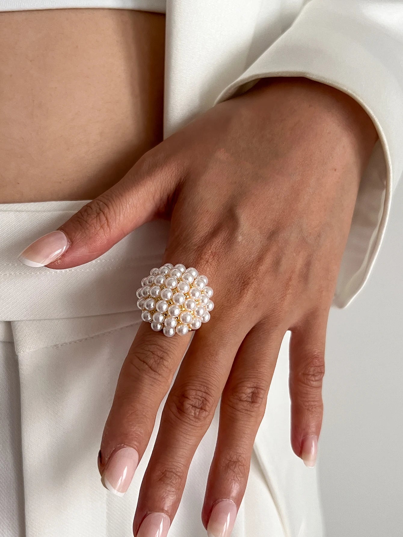 Salircon Vintage Ethnic Sun Pattern Flower Petal Rings Women Elegant Small Ball Imitation Pearl Finger Adjustable Ring Jewelry