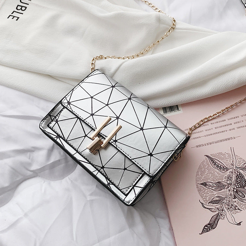2020 New Women's Small Square Chain Shoulder Bag