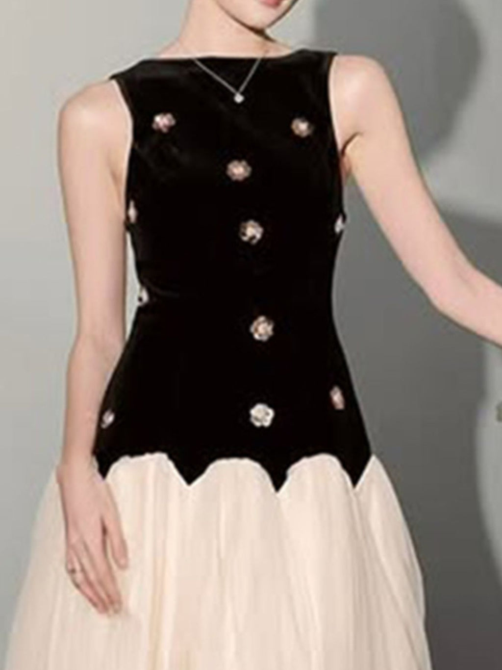 Sleeveless Tulle Maxi Dress - TrendNest